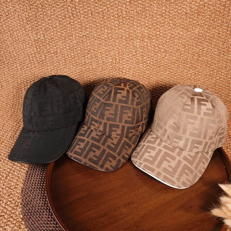 Fendi cap dx29